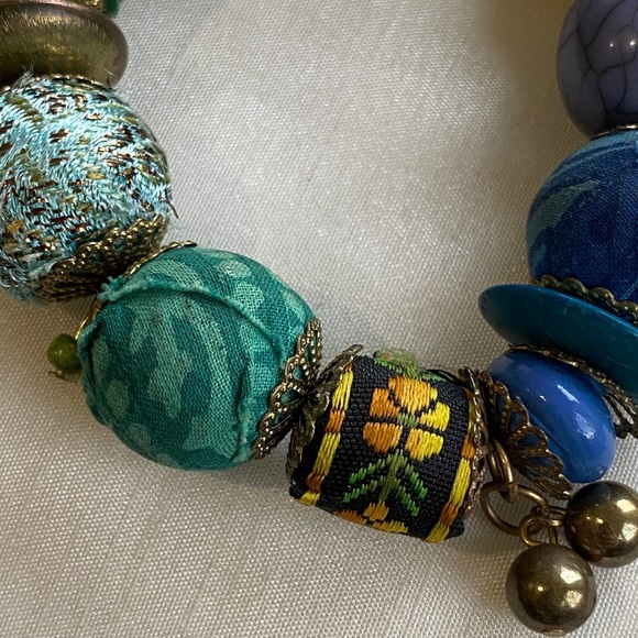 Vintage large bead bracelet - Picture 3 of 4